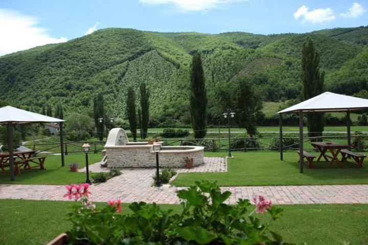 Azienda Agrituristica La Valle Del Sambuco Norcia Extérieur photo
